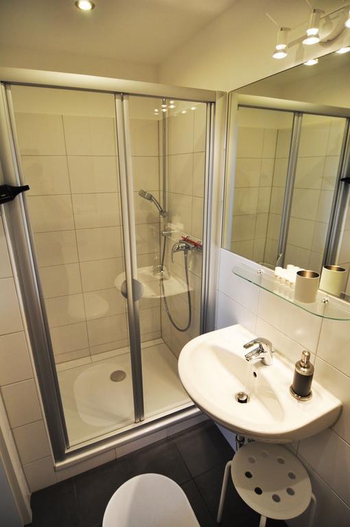Wertschaetzer II - Unter Der Wehme Apartman Detmold Szoba fotó